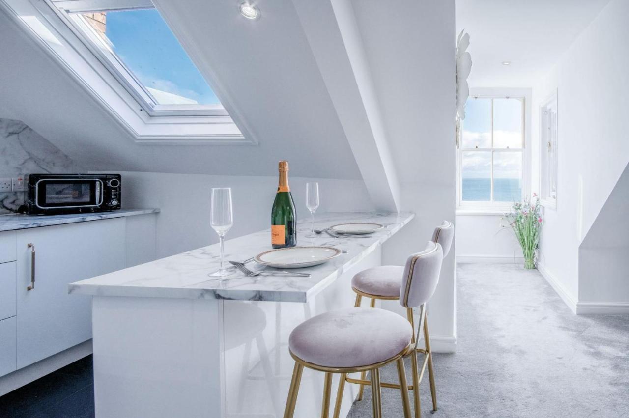The Penthouse - Luxury 1 Bed - Panorama - Tenby Exteriör bild