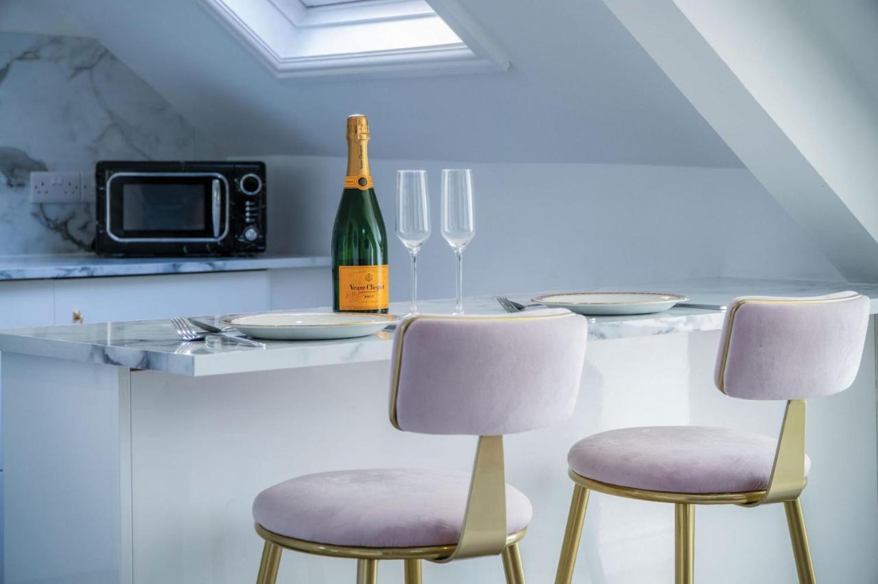 The Penthouse - Luxury 1 Bed - Panorama - Tenby Exteriör bild