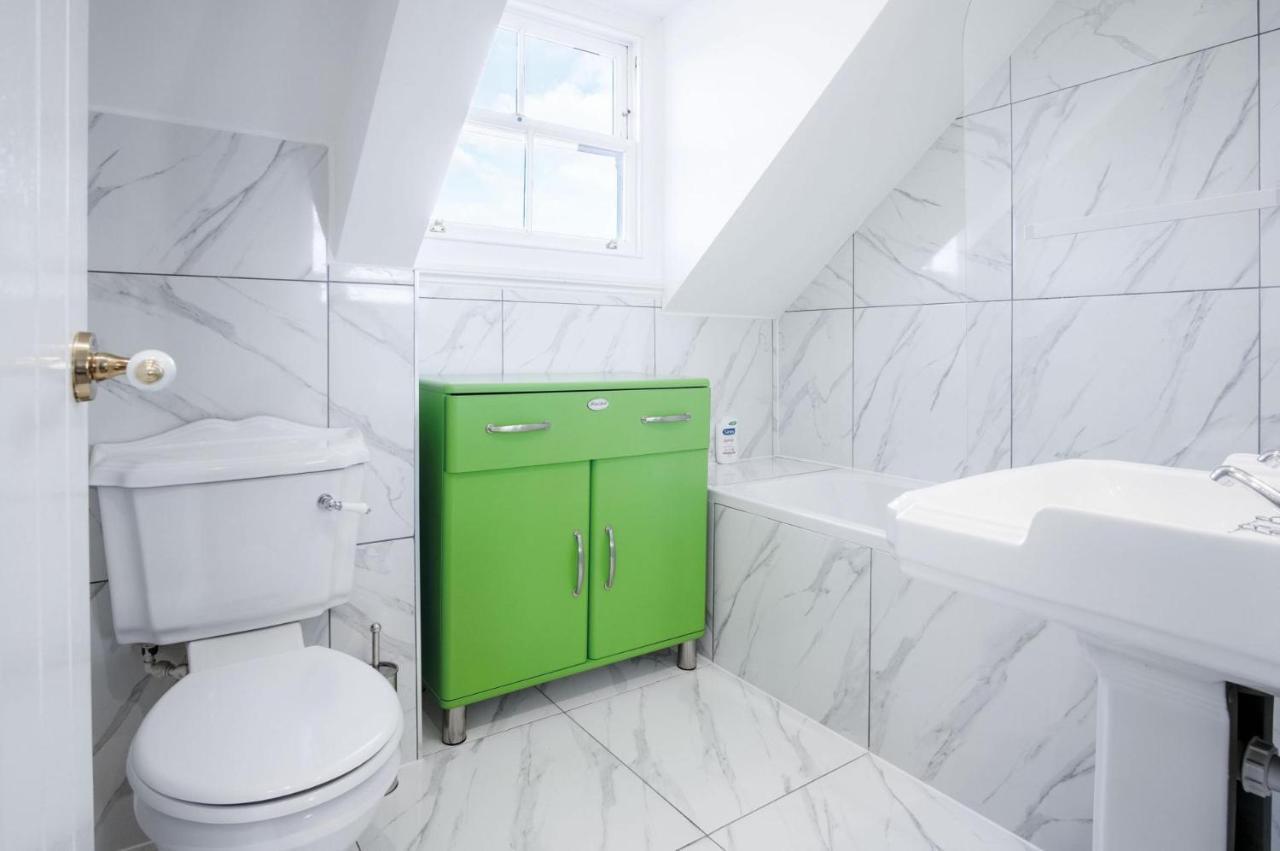 The Penthouse - Luxury 1 Bed - Panorama - Tenby Exteriör bild